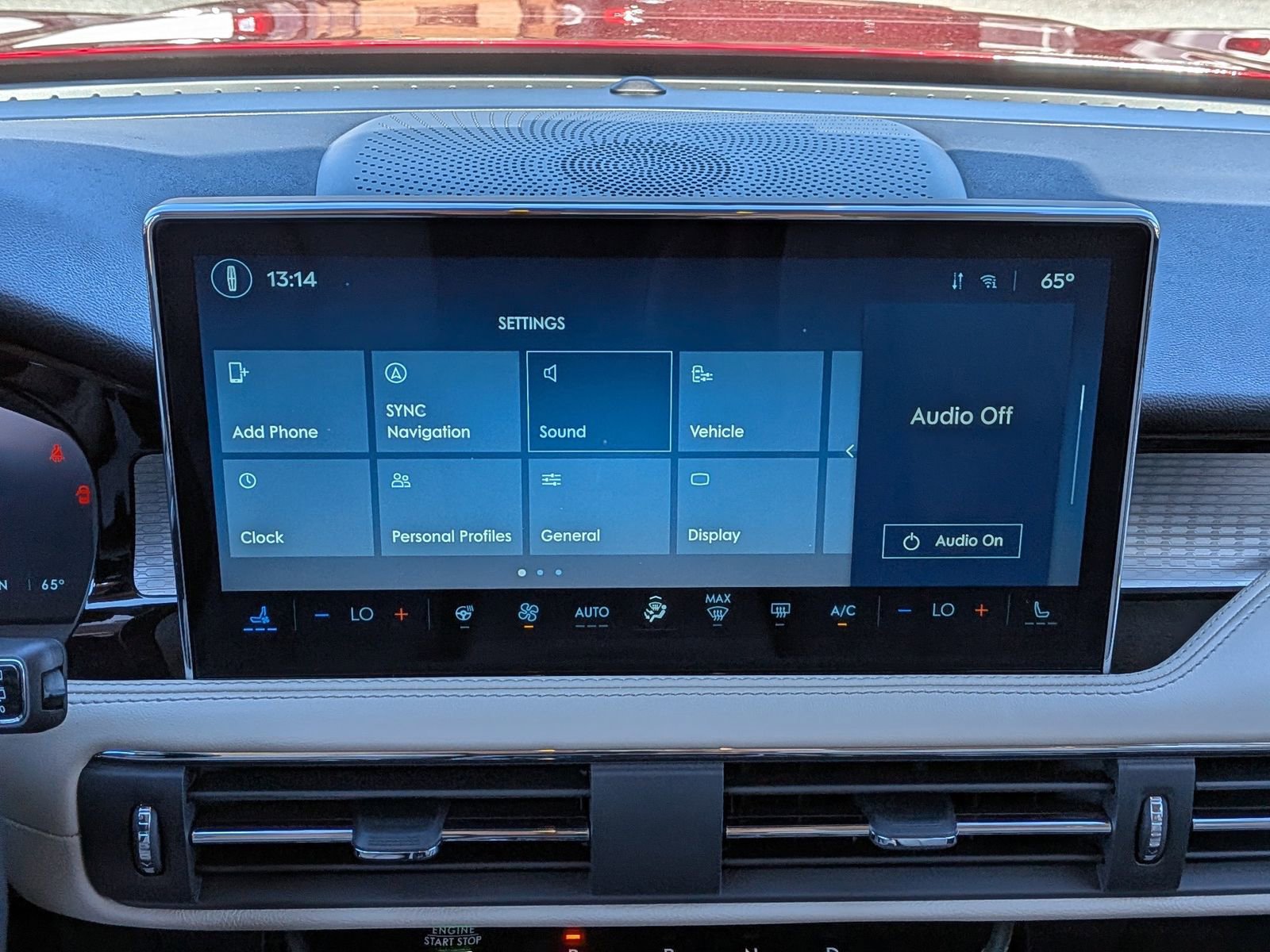 Used 2025 Lincoln Corsair FWD w/ Equipment Group 101A image 20