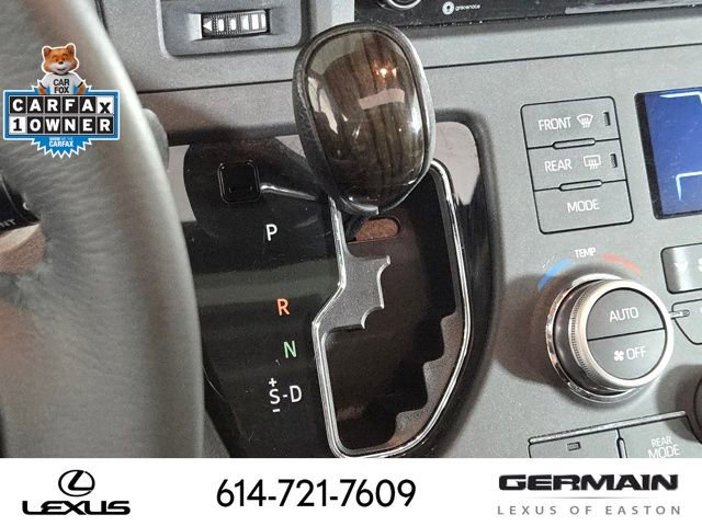 Used 2018 Toyota Sienna XLE w/ XLE Navigation Package image 28