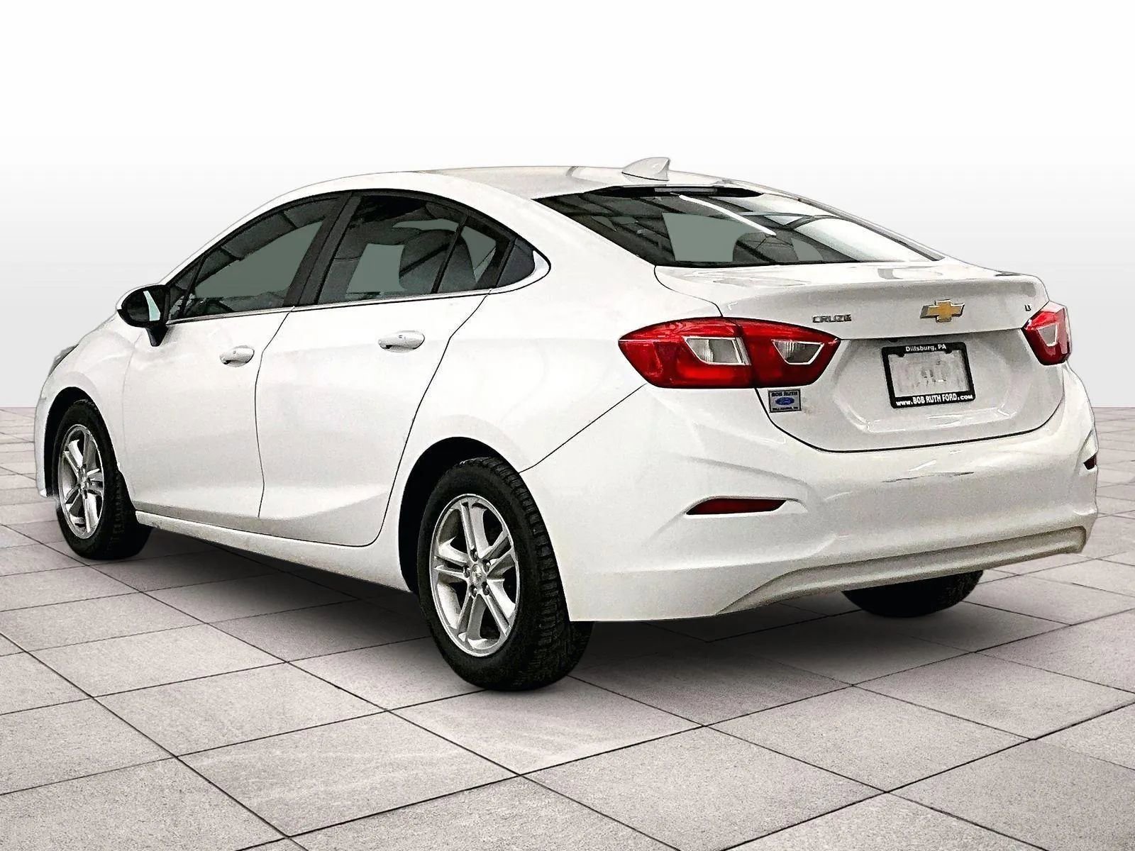 Used 2016 Chevrolet Cruze LT w/ Convenience Package FWD image 10