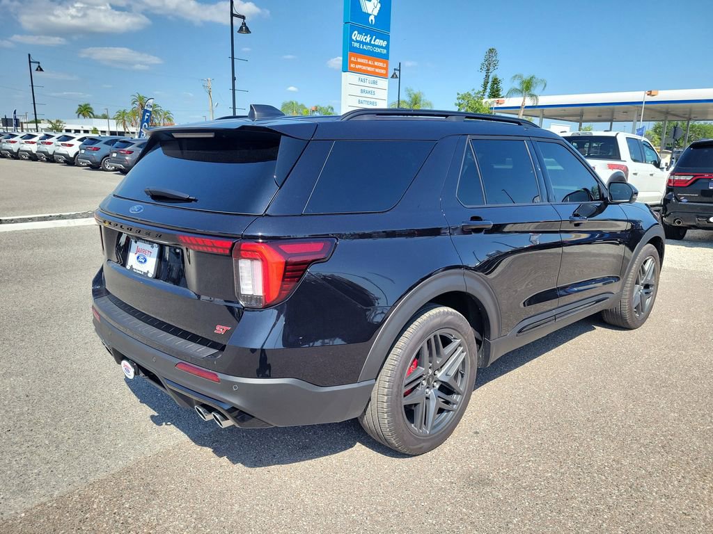 Used 2026 Ford Explorer ST w/ Sun And Sound Package AWD/4WD image 4