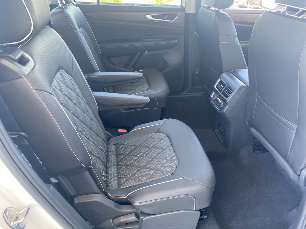 New 2025 Volkswagen Atlas SEL Premium R-Line image 25