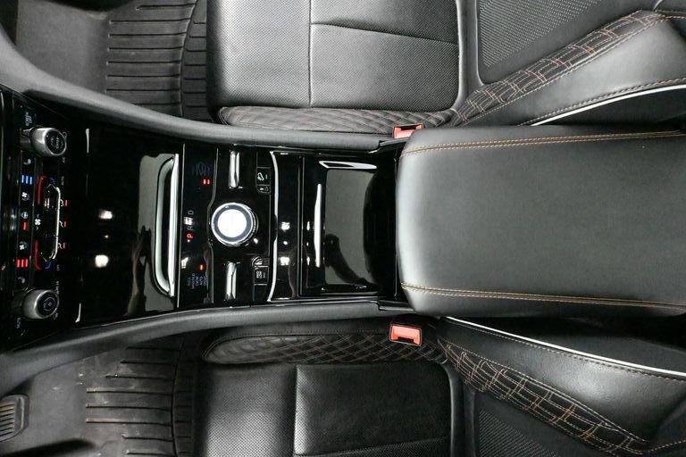 Used 2021 Jeep Grand Cherokee L Summit w/ Luxury Tech Group V AWD/4WD image 37