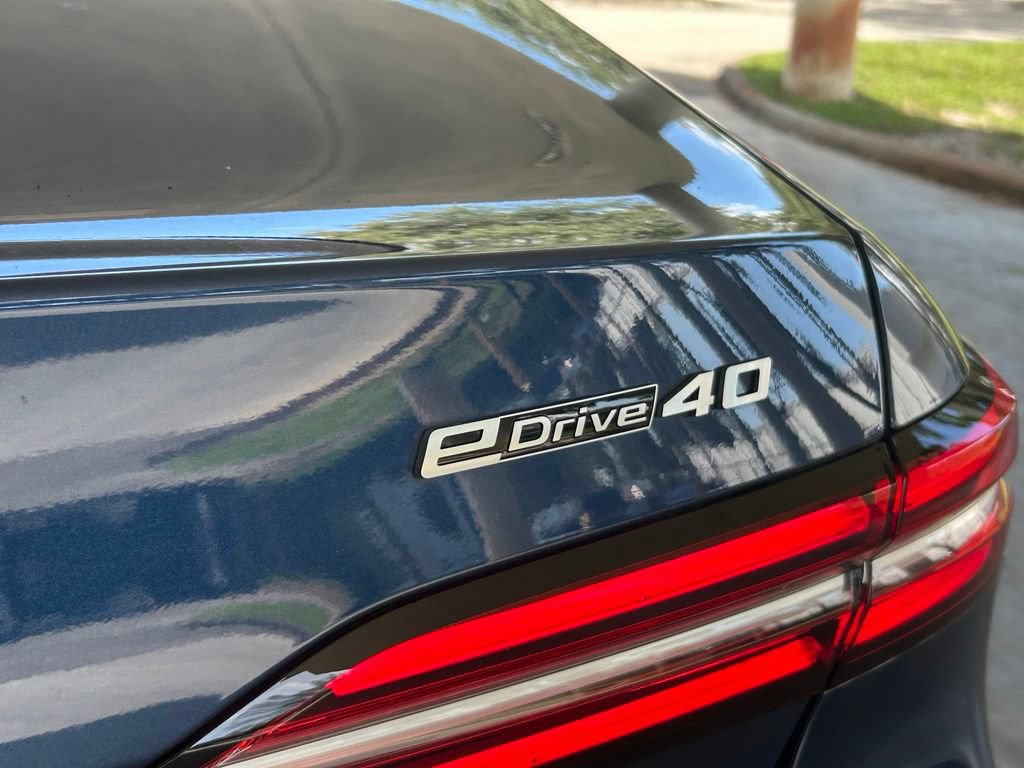 Used 2026 BMW i5 eDrive40 w/ Premium Package RWD image 20