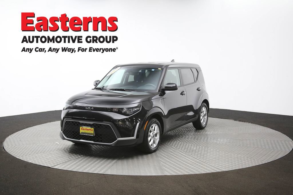 Used 2025 Kia Soul LX w/ LX Technology Package image 54