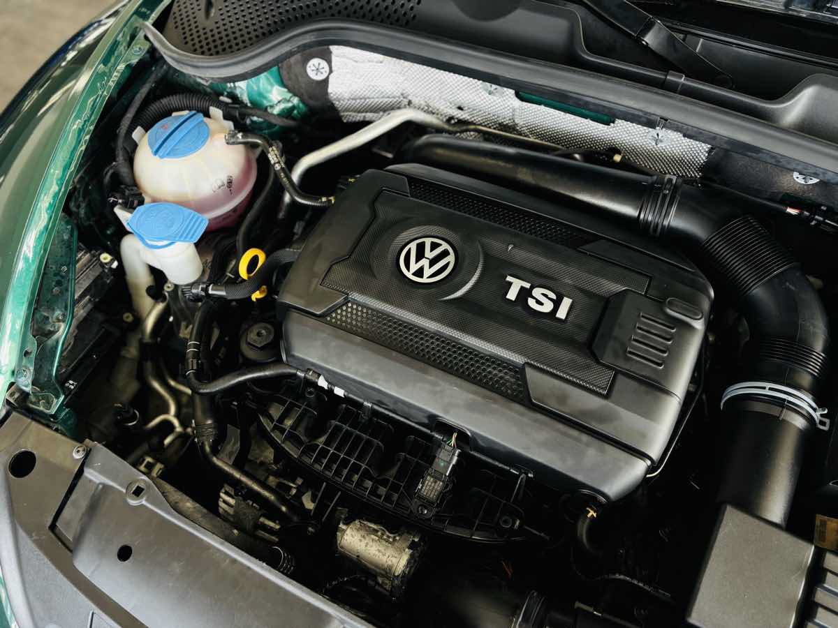 Used 2017 Volkswagen Beetle 1.8T SEL FWD image 20