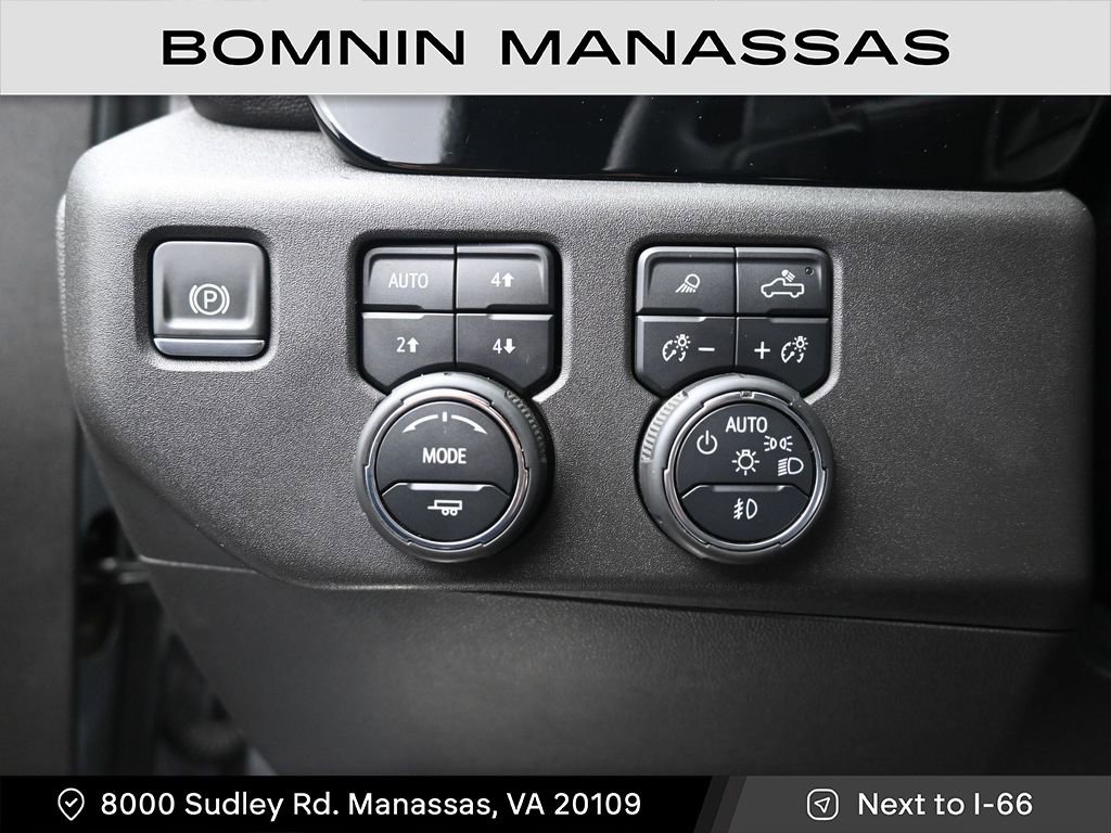 Used 2024 Chevrolet Silverado 1500 LT Trail Boss w/ LT Trail Boss Premium Package image 17