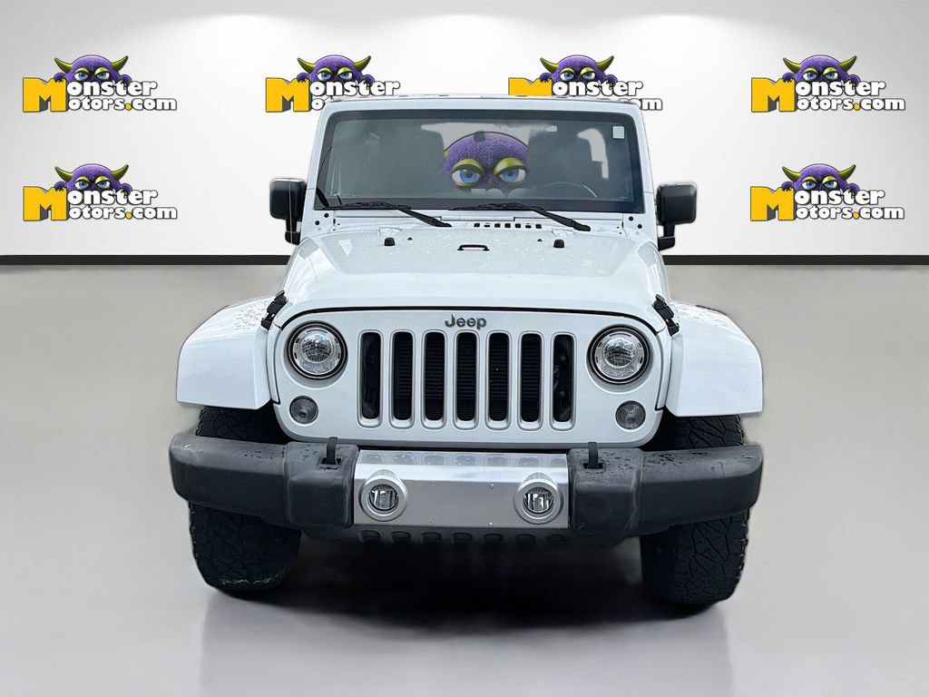 Used 2018 Jeep Wrangler Unlimited Sahara image 2