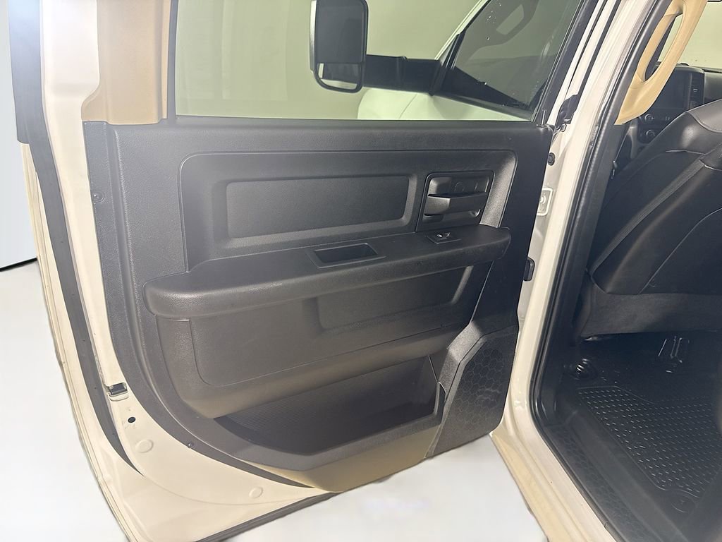 Used 2020 RAM 3500 Tradesman w/ Max Tow Package image 21