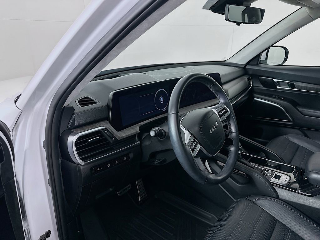 Used 2023 Kia Telluride SX Prestige image 9