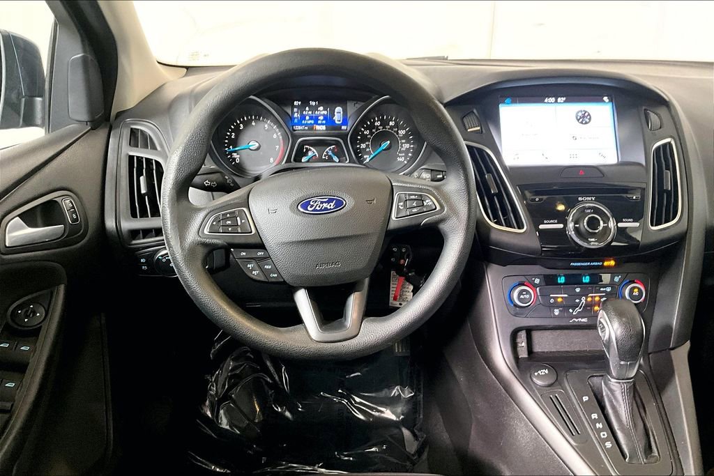 Used 2018 Ford Focus SEL image 5
