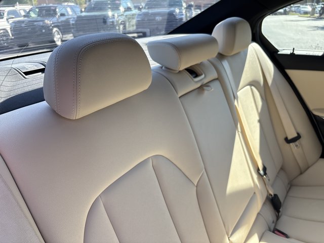 Used 2021 BMW 330i Sedan w/ Convenience Package RWD image 25