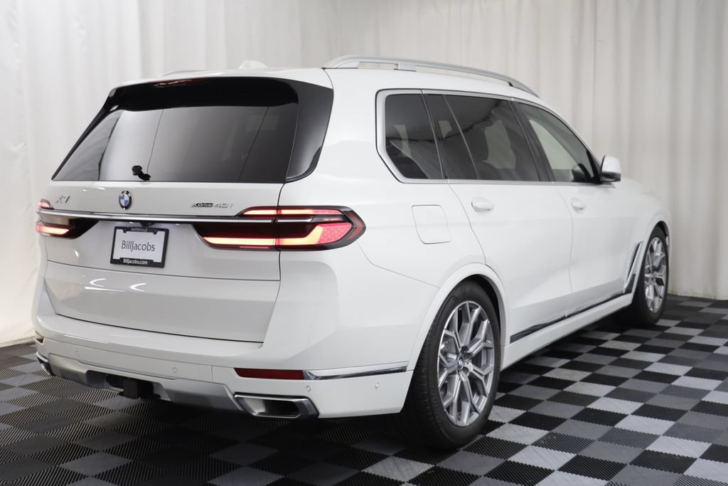 Used 2026 BMW X7 xDrive40i w/ Premium Package AWD/4WD image 16