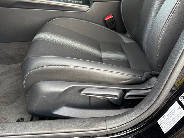 Used 2025 Honda Civic Sport image 14