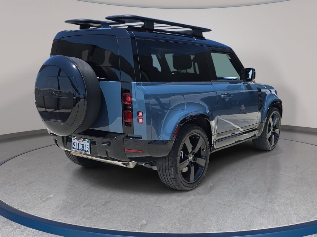 Certified 2025 Land Rover Defender 90 X-Dynamic SE AWD/4WD image 5