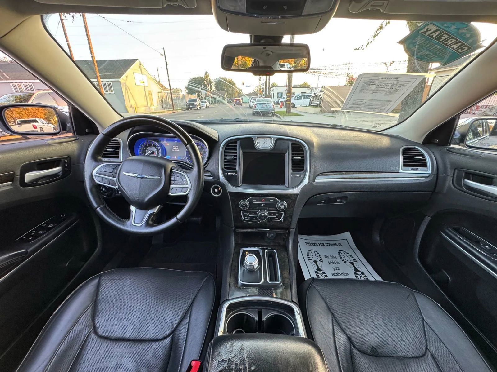 Used 2017 Chrysler 300 C RWD image 21