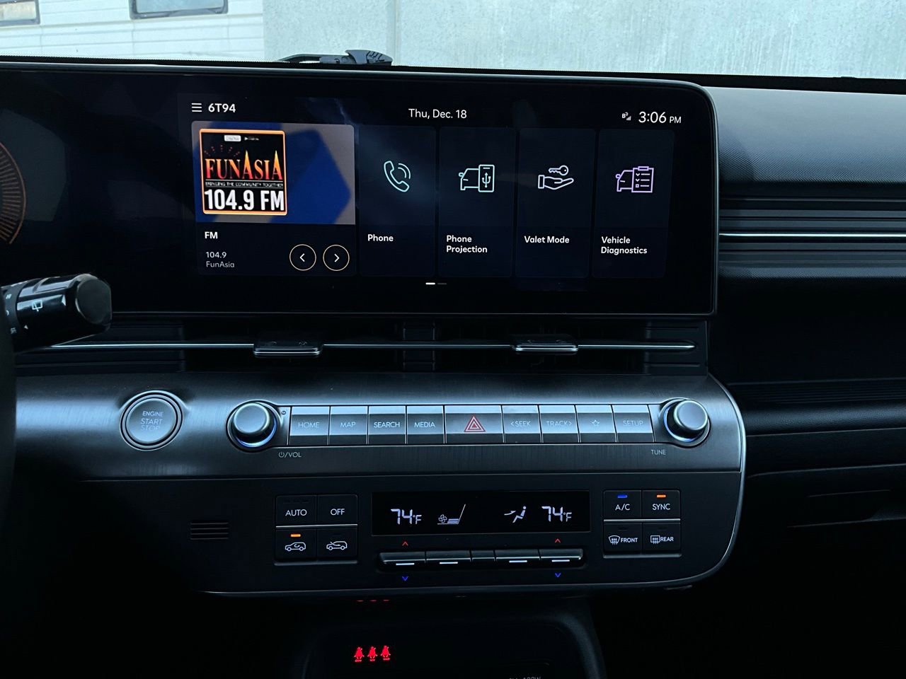 Used 2025 Hyundai Kona SEL image 27