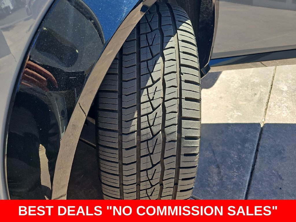 Used 2023 Nissan Ariya AWD/4WD image 35