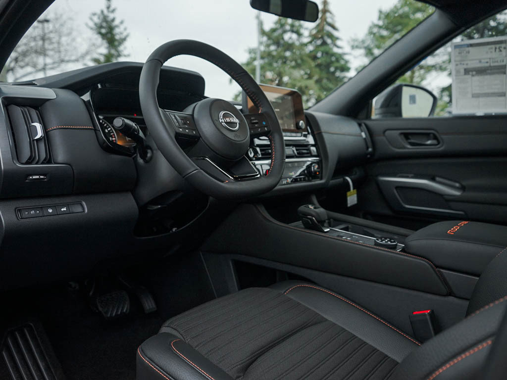 New 2025 Nissan Pathfinder Rock Creek image 19