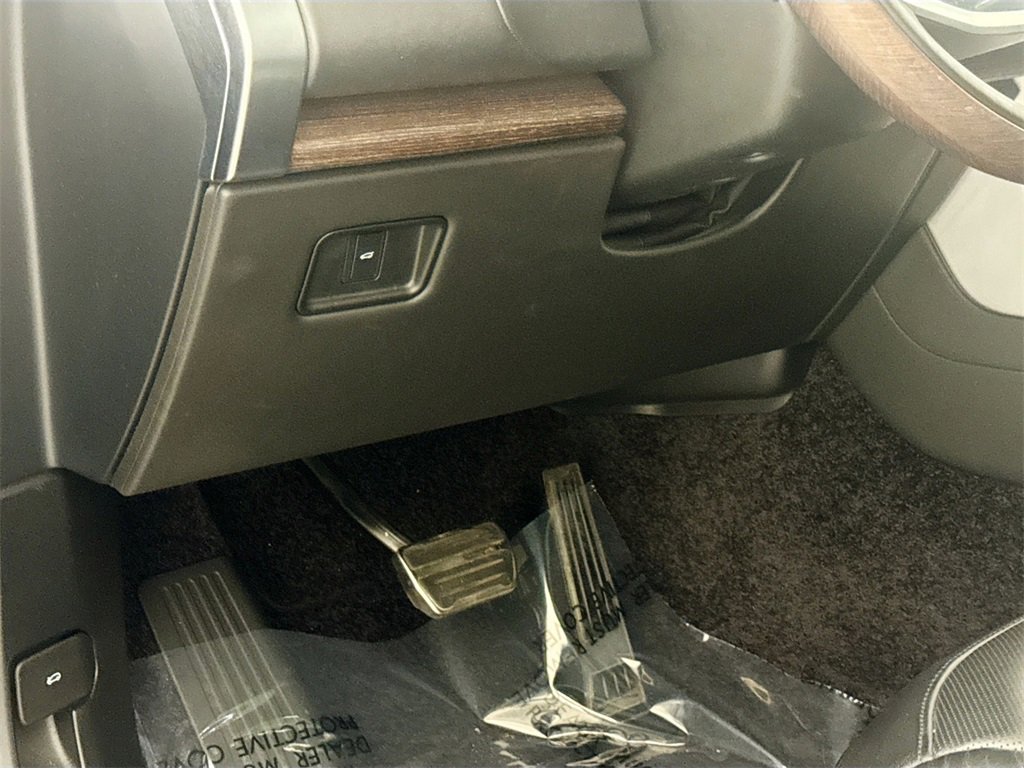 Used 2023 Land Rover Range Rover SE image 10