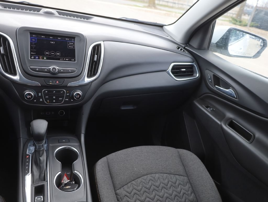 Used 2024 Chevrolet Equinox LT AWD/4WD image 26