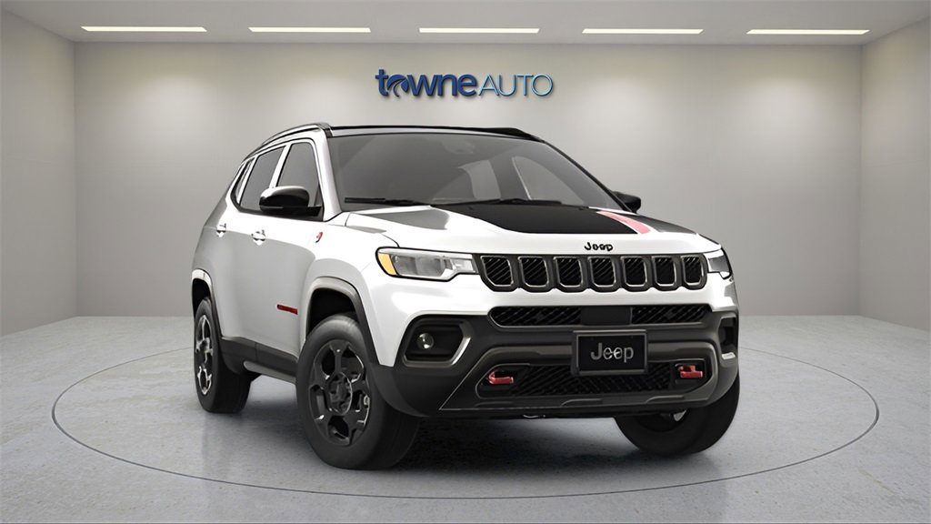 Used 2023 Jeep Compass Trailhawk image 16