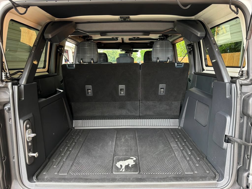Used 2025 Ford Bronco Heritage Edition AWD/4WD image 33