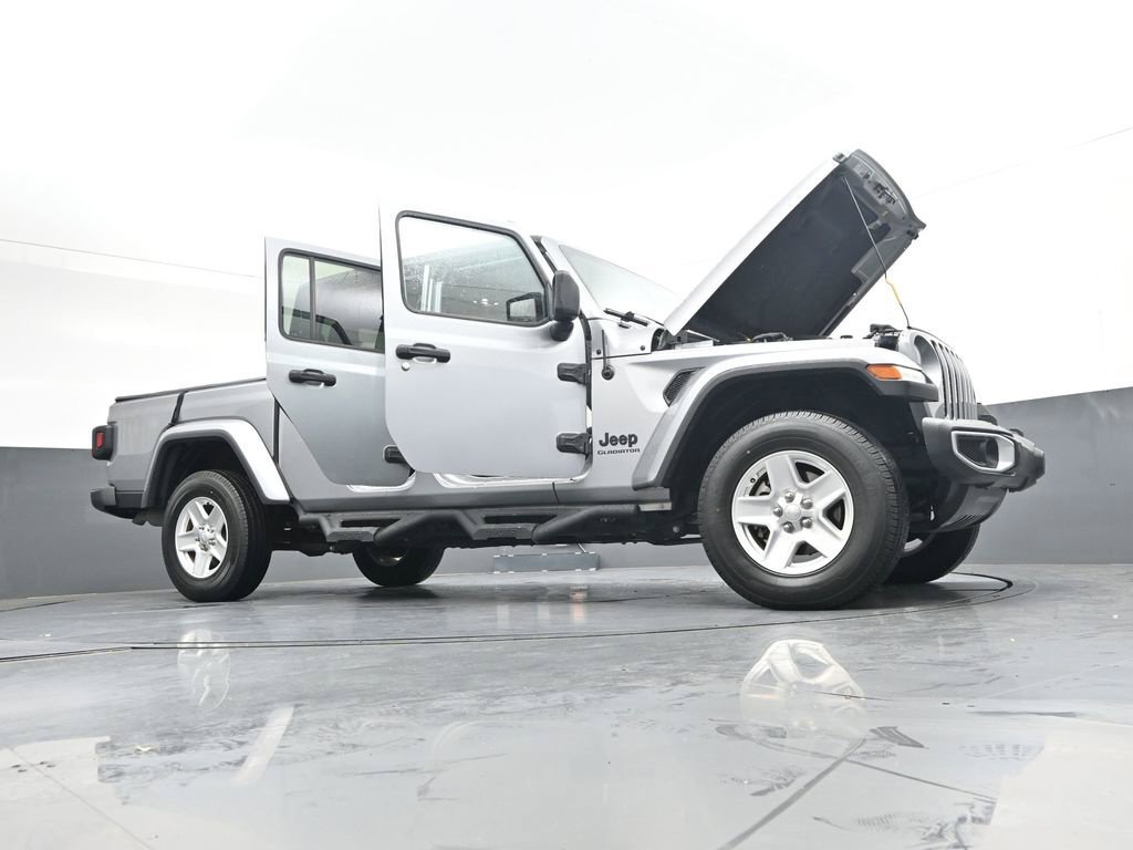 Used 2021 Jeep Gladiator Sport AWD/4WD image 48