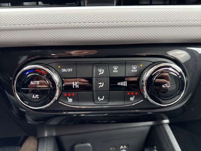 Used 2024 Chevrolet TrailBlazer LT w/ Convenience Package image 20