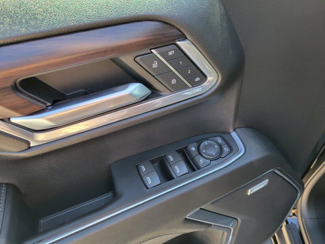 Certified 2023 GMC Sierra 1500 SLT w/ SLT Premium Package image 25