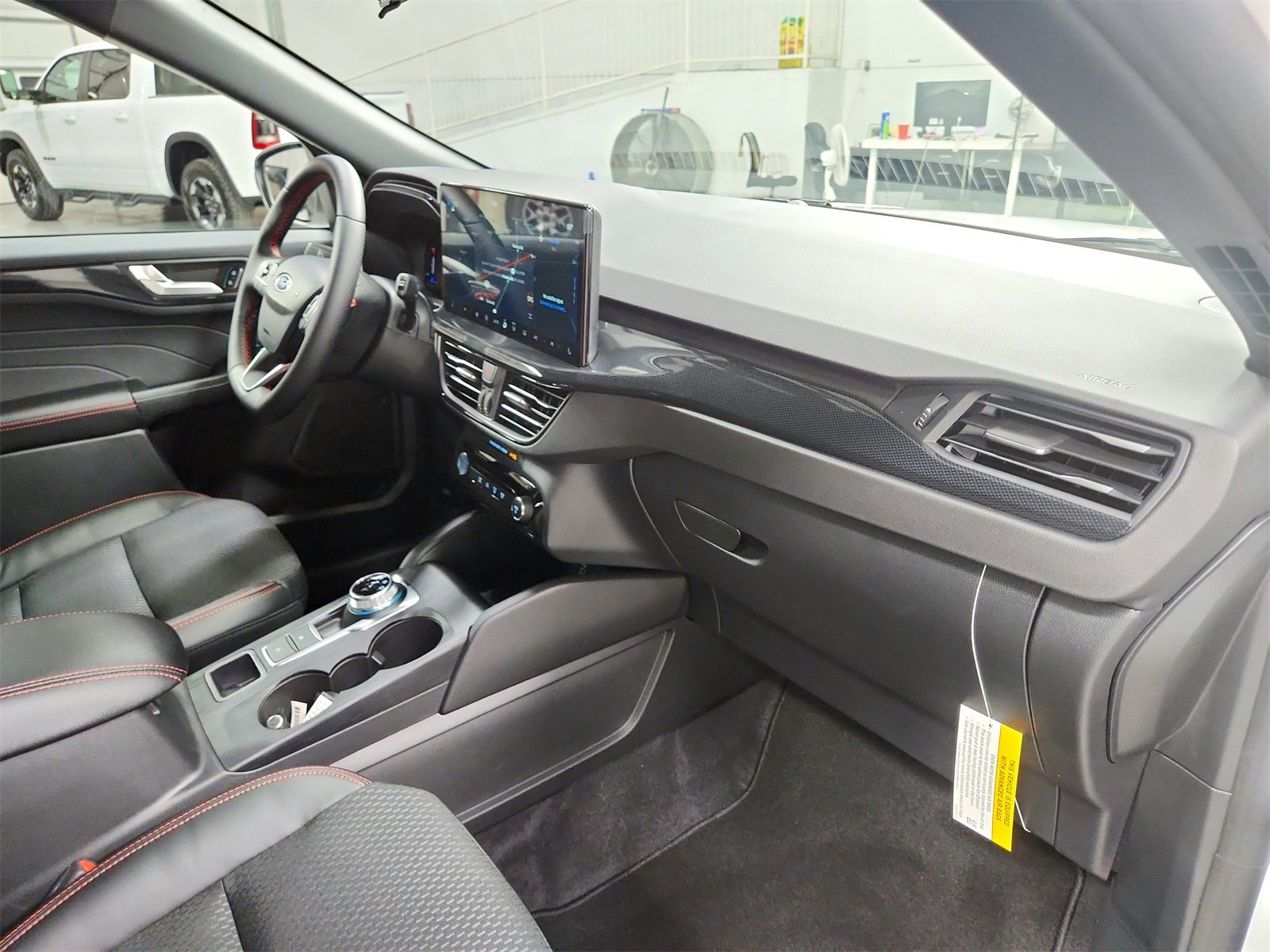 New 2026 Ford Escape ST-Line w/ Tech Pack #1 image 35