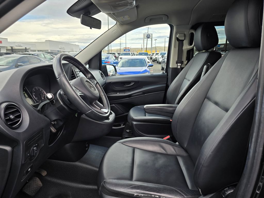 Used 2019 Mercedes-Benz Metris Passenger image 20