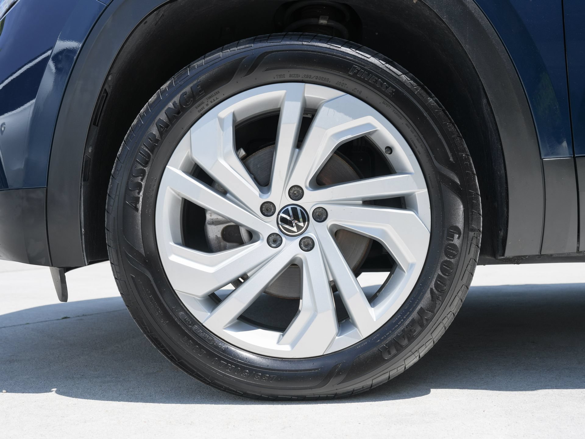 Used 2022 Volkswagen Atlas SE w/ Panoramic Sunroof Package FWD image 30