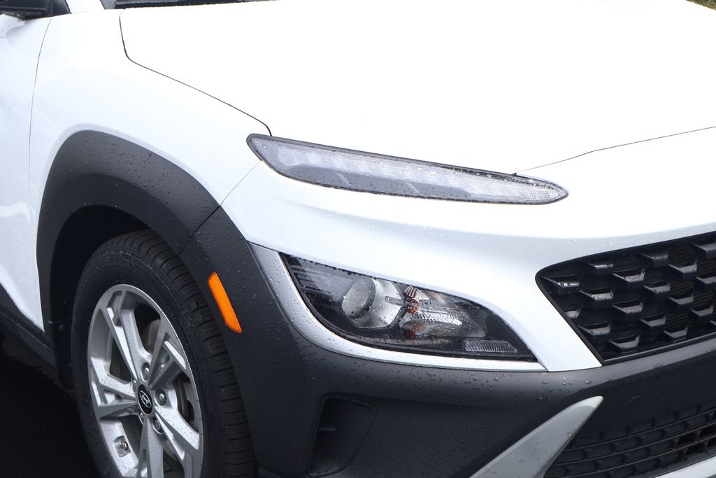 Used 2023 Hyundai Kona SEL AWD/4WD image 4