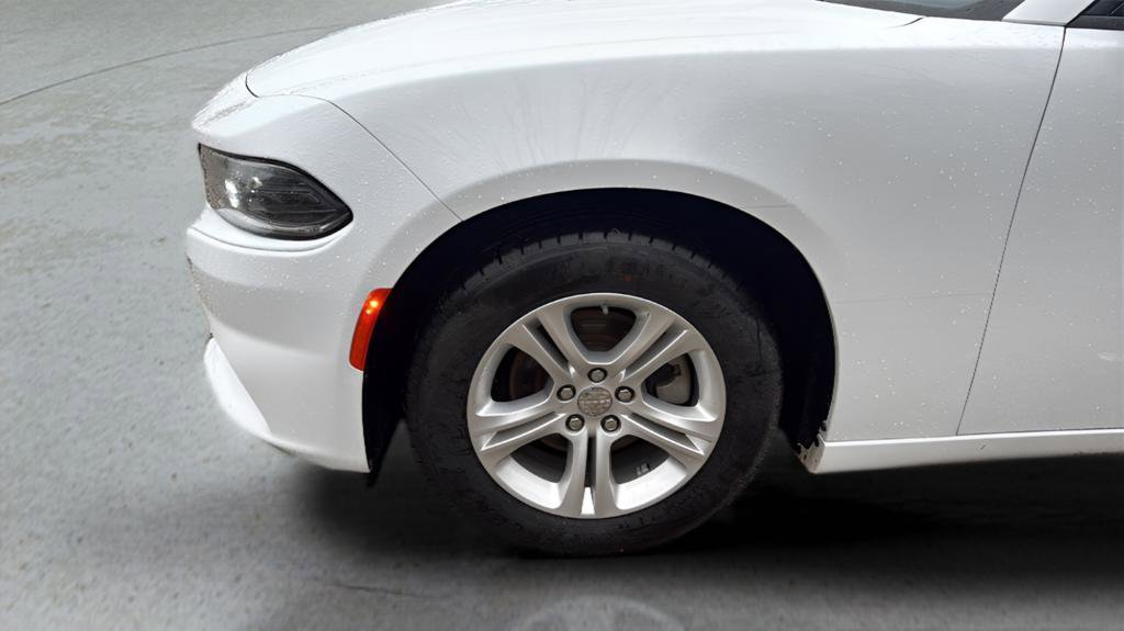 Used 2023 Dodge Charger SXT image 9