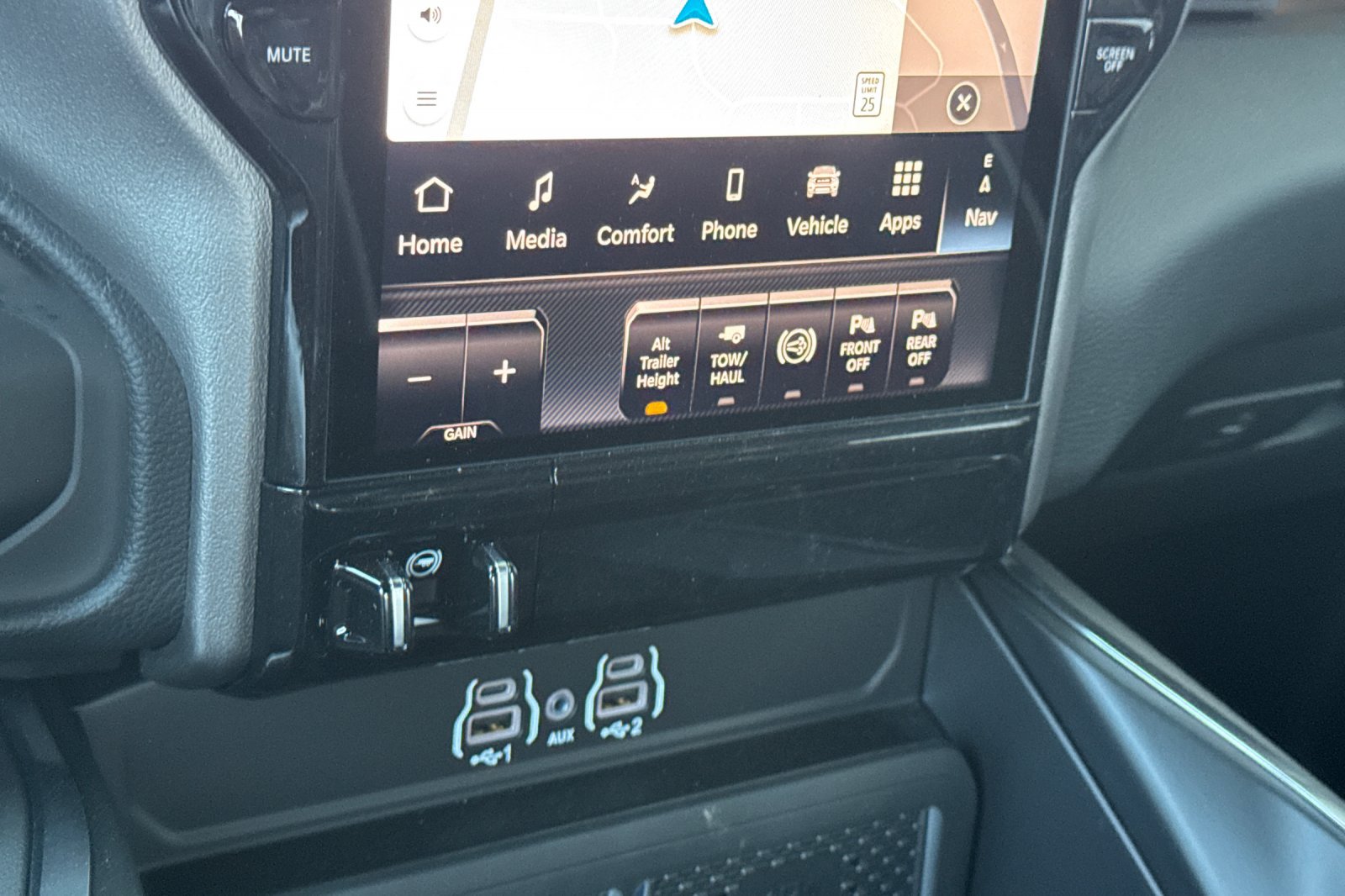New 2027 RAM 3500 Laramie AWD/4WD image 19