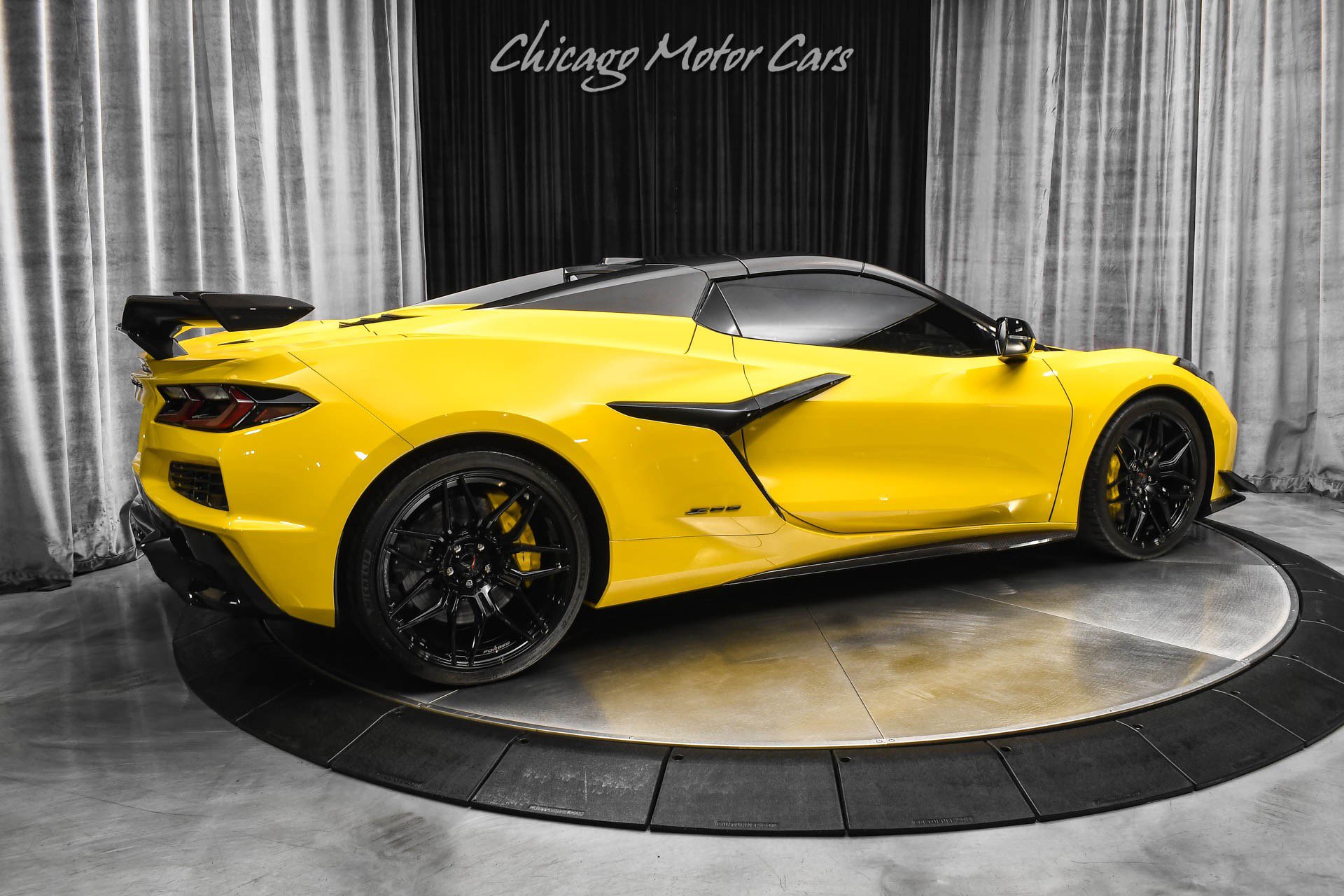 Used 2025 Chevrolet Corvette Z06 w/ Stealth Interior Trim Package image 46