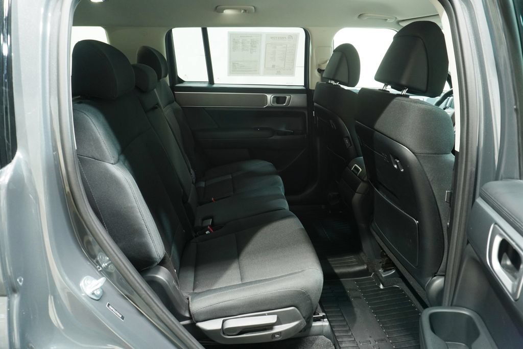 Certified 2026 Hyundai Santa Fe SE AWD/4WD image 18
