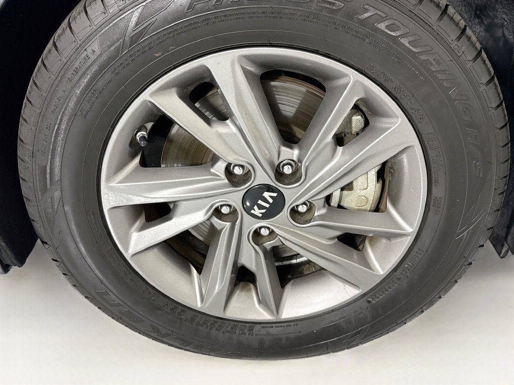 Used 2019 Kia Optima LX FWD image 32