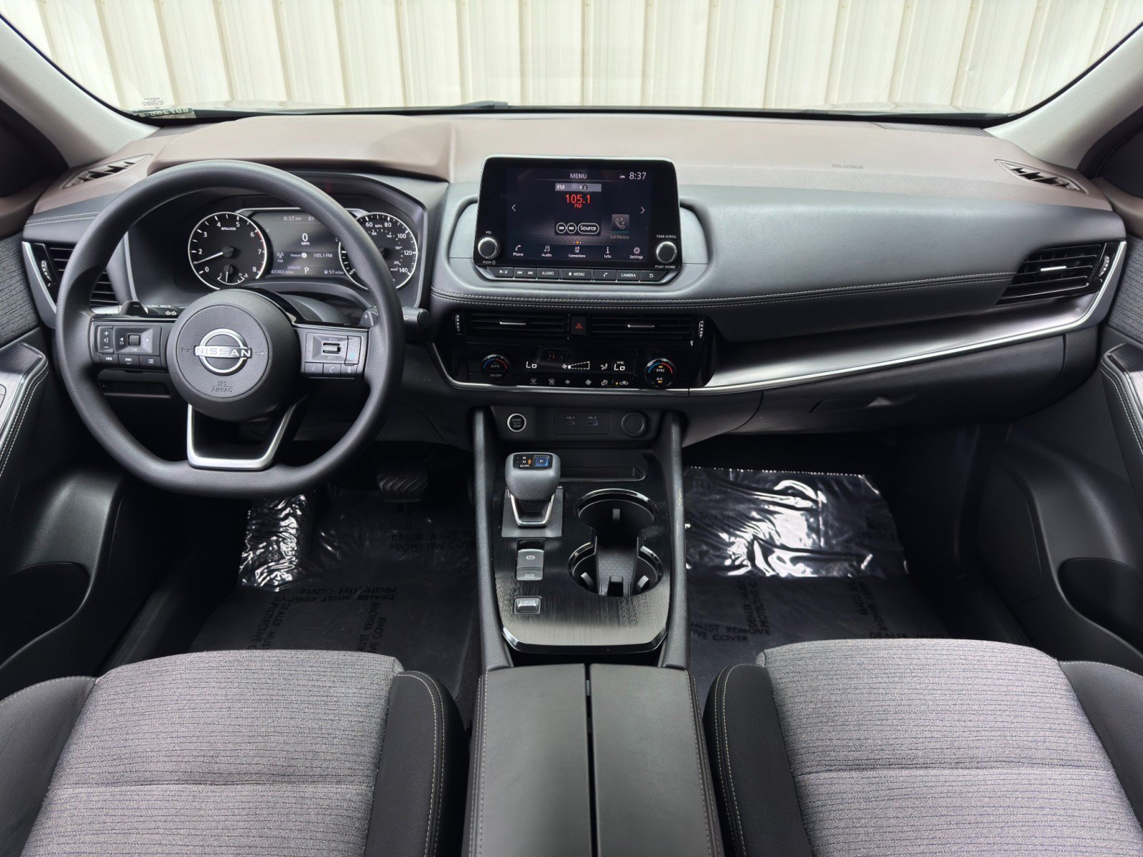 Used 2022 Nissan Rogue SV FWD image 11
