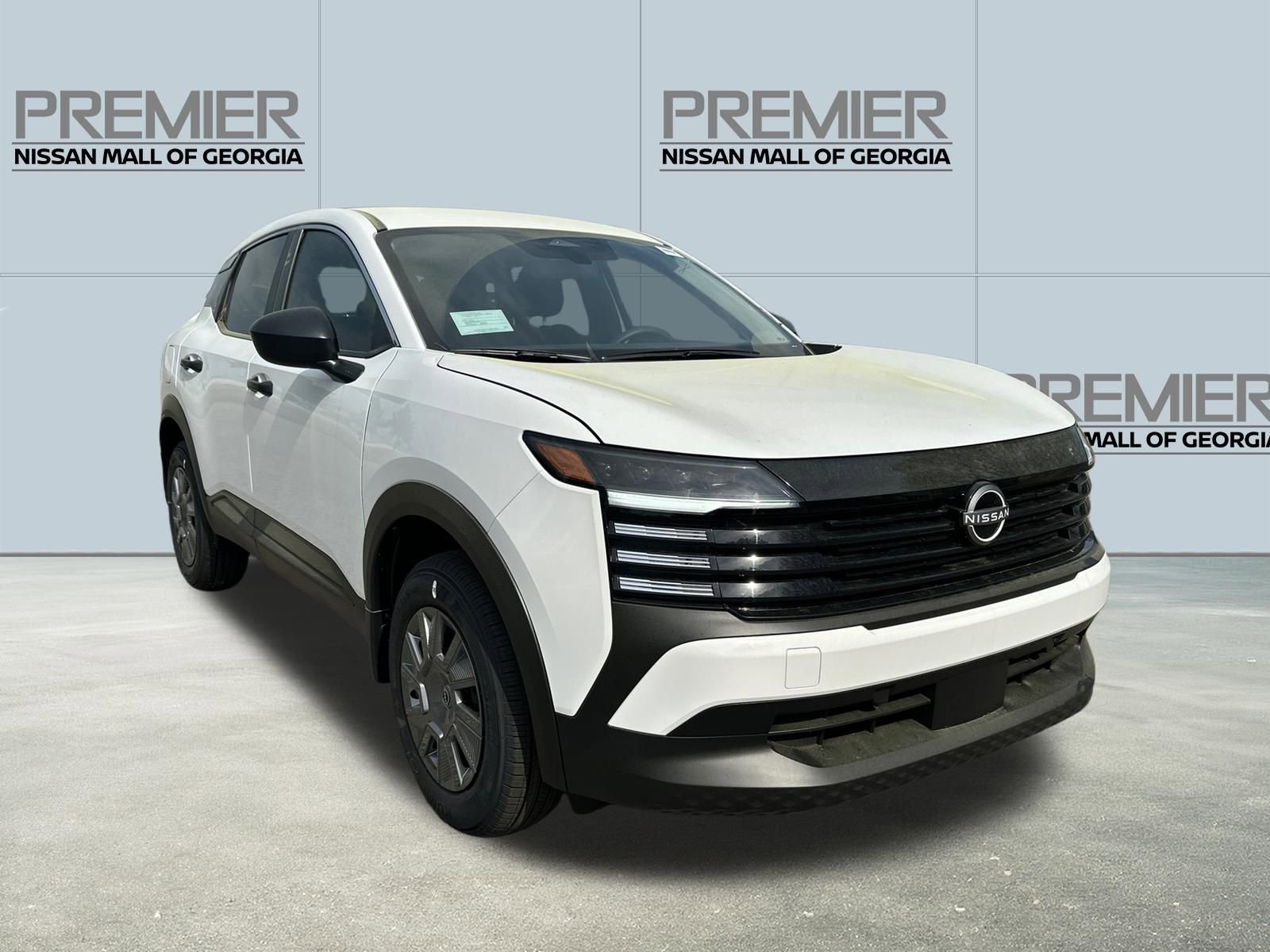 New 2026 Nissan Kicks S image 3