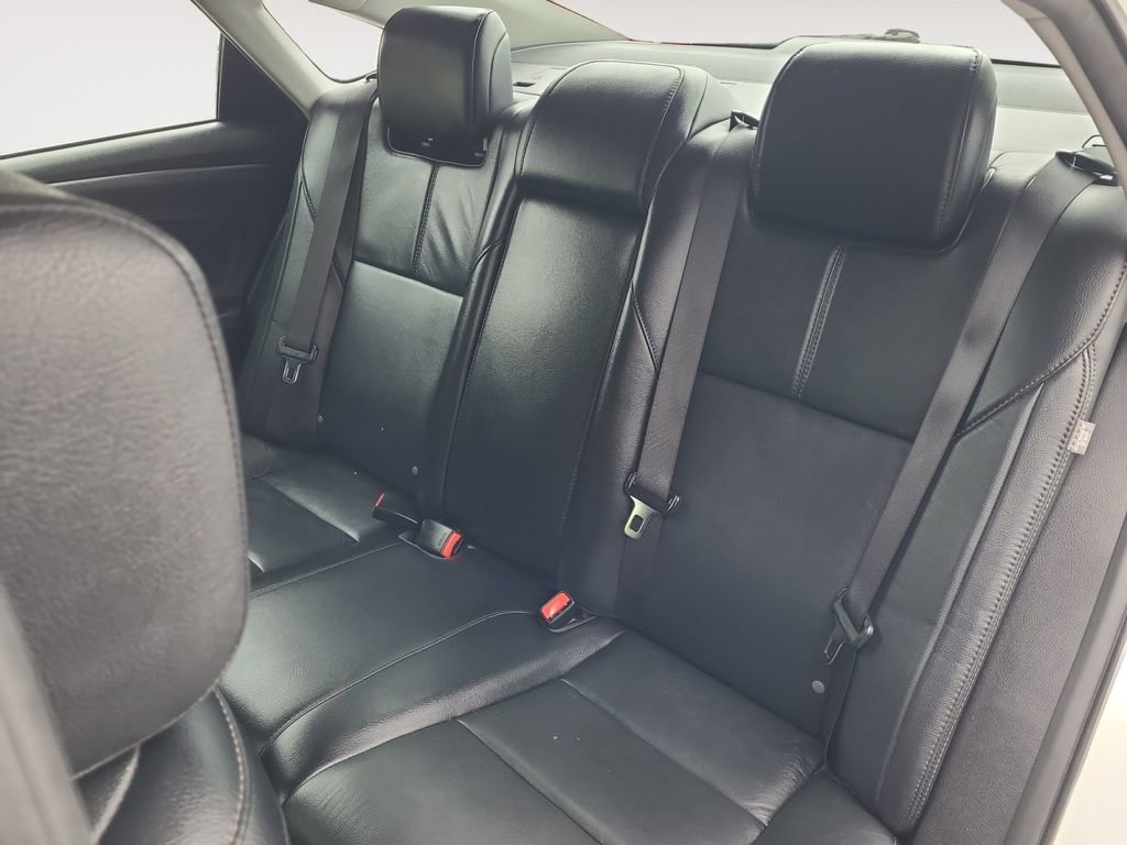 Used 2016 Toyota Avalon Touring FWD image 13