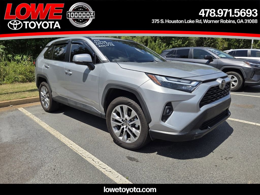Used 2022 Toyota RAV4 XLE Premium FWD image 1