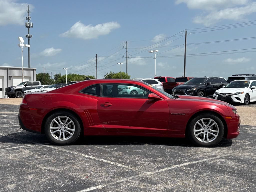Used 2015 Chevrolet Camaro LS RWD image 4