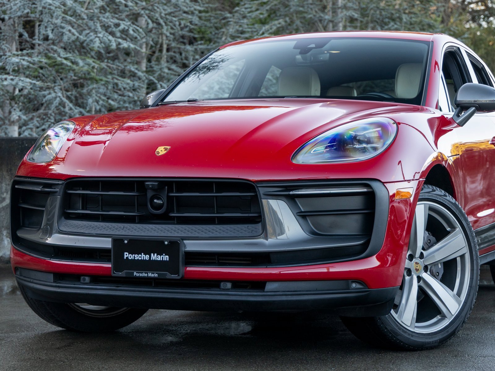 Certified 2024 Porsche Macan Turbo image 7