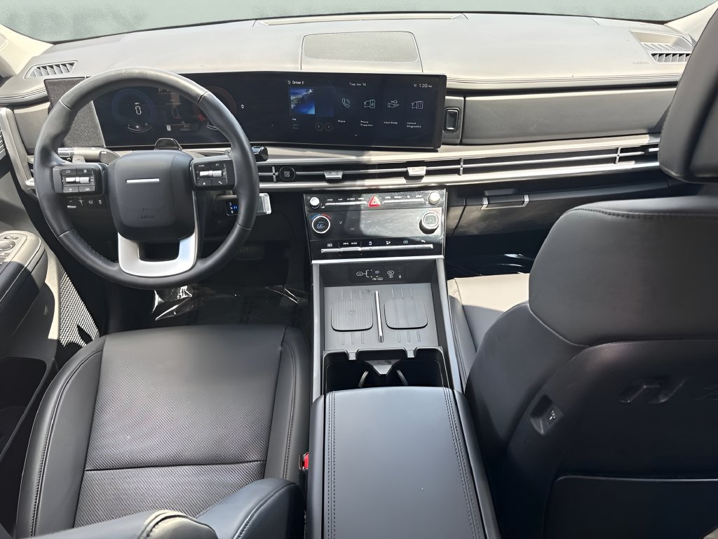 Used 2026 Hyundai Santa Fe SEL FWD image 57