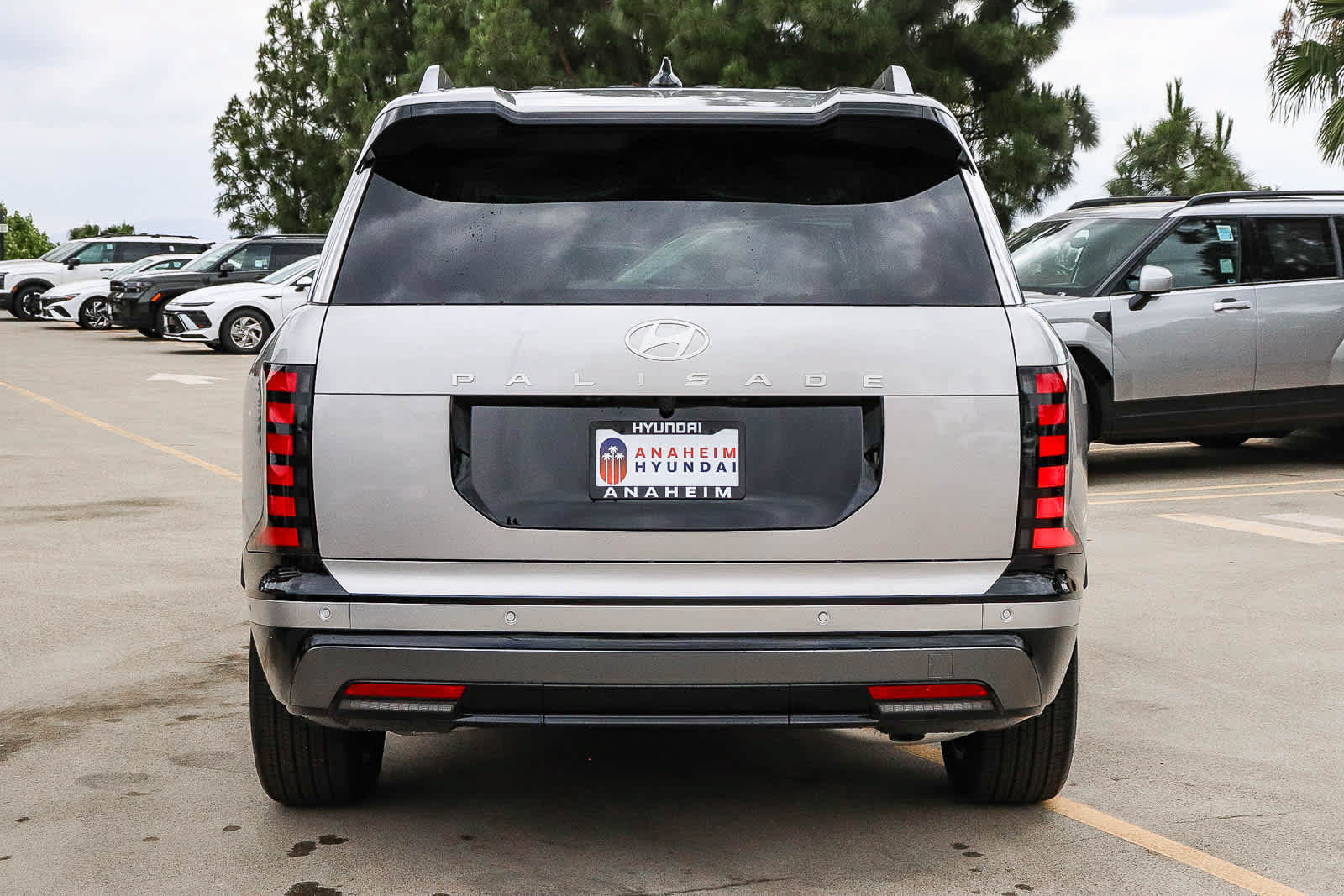 New 2026 Hyundai Palisade Limited FWD image 8