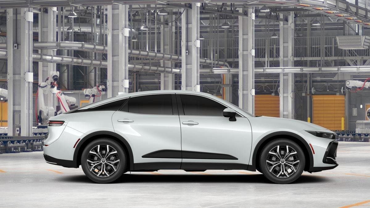 New 2026 Toyota Crown XLE AWD/4WD image 12