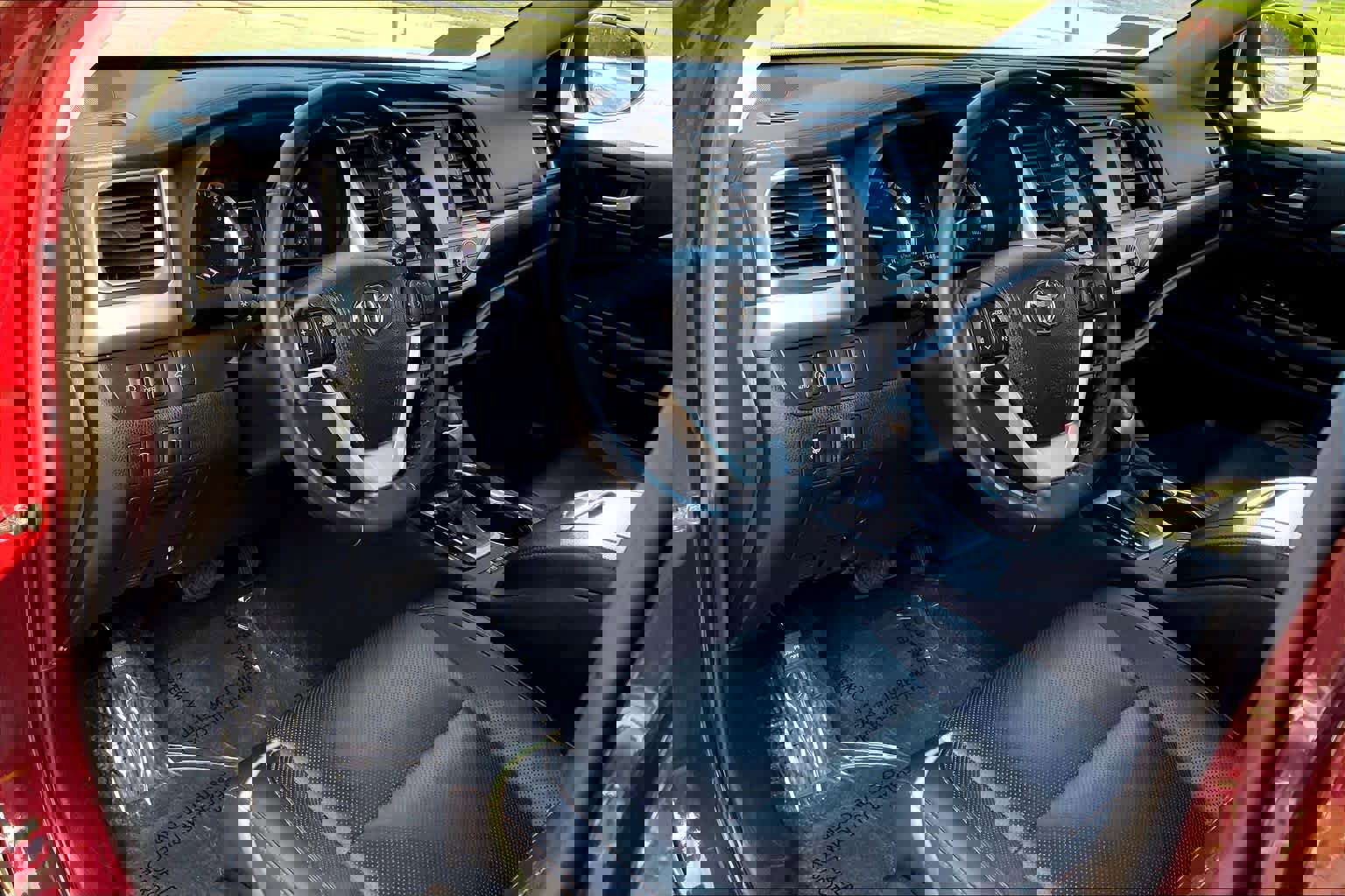 Used 2019 Toyota Highlander Limited image 16