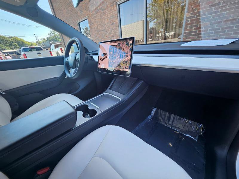 Used 2021 Tesla Model Y Long Range AWD/4WD image 56