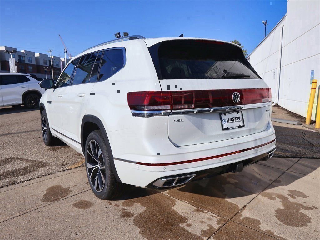 New 2026 Volkswagen Atlas SEL Premium R-Line image 3